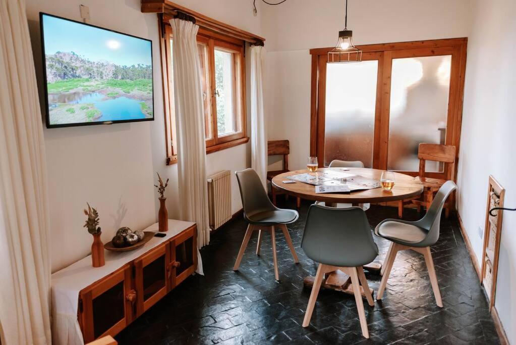 Сasa de vacaciones A1- Casa Completa Con Jardin Y Garage San Carlos de Bariloche
